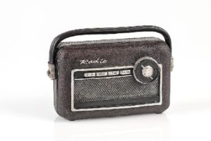 Nostalgie Spardose Retro Radio - Deko Transistorradio 60er Jahre Sparbüchse