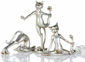 Deko Figur Katze Cat Aerobic - sportliche Yoga Katzen - Silber-AntikfinishDeko Figur Katze Cat Aerobic - sportliche Yoga Katzen - Silber-Antikfinish
