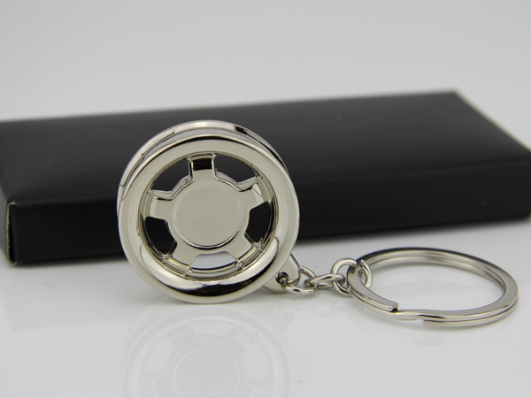 Schlüsselanhänger Auto Geschenk Felge Autofelge Tuning Metall Silber